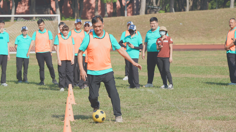 趣味競賽-盤球接力
