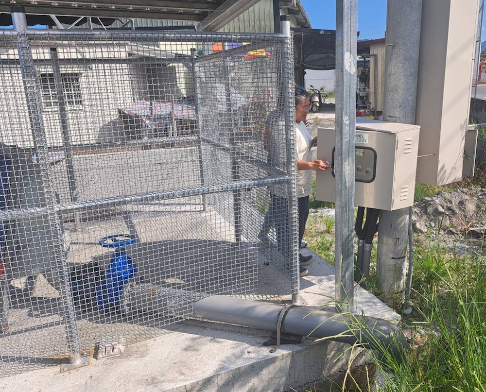 現場操作應變井確認供水情形