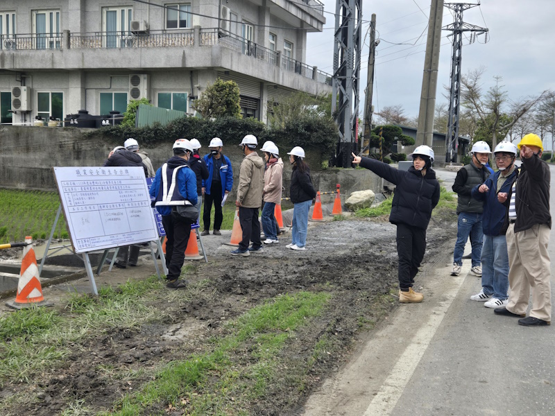 視察永豐圳4支1分線等改善工程施工現場