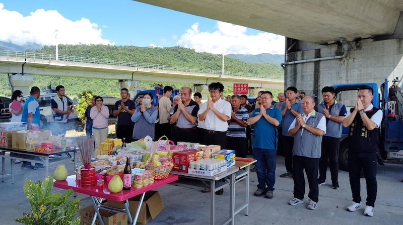 處長主持迪佳圳二幹線拜水頭祭祀活動