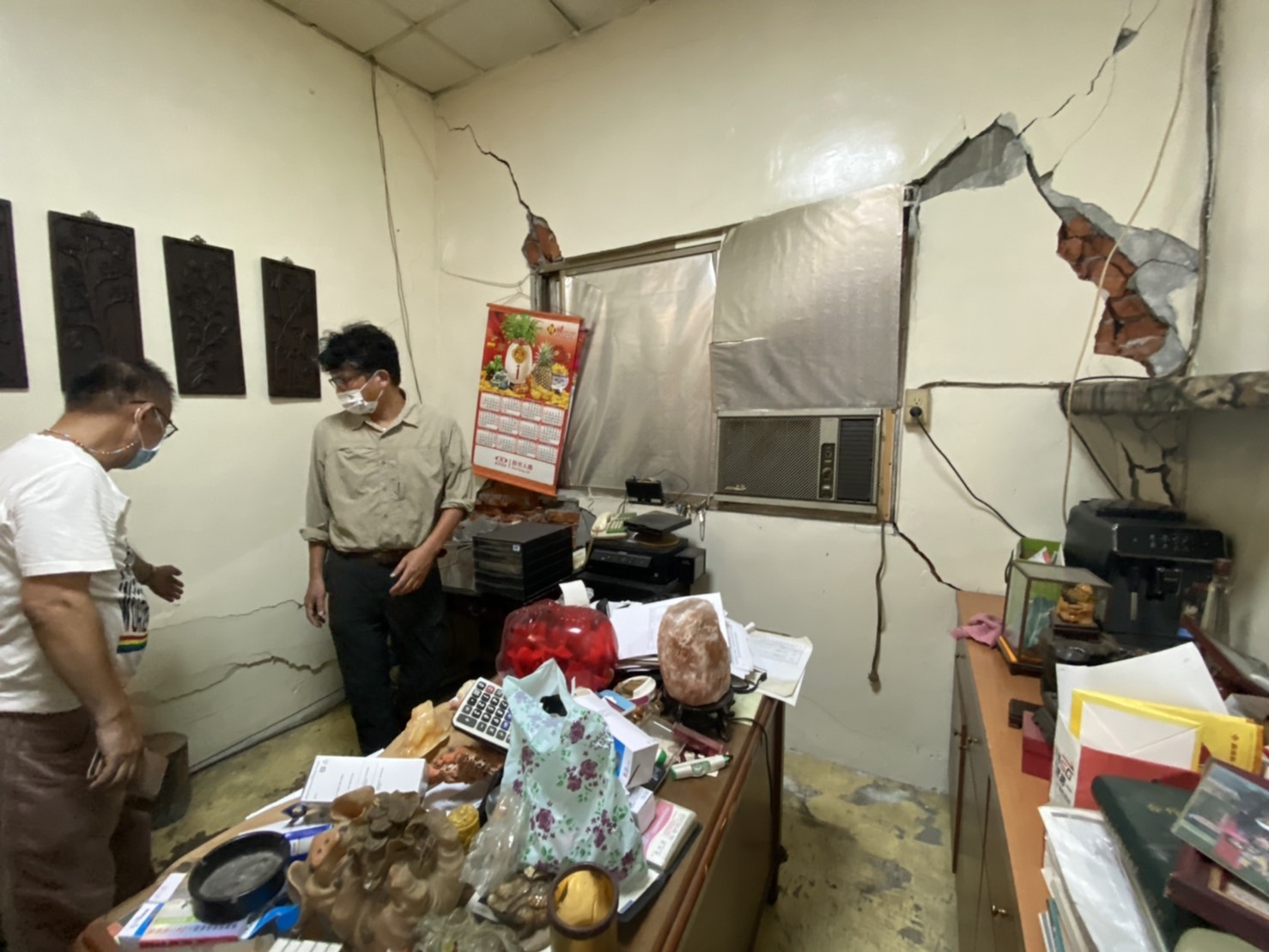 0918強震災後廳舍現勘3