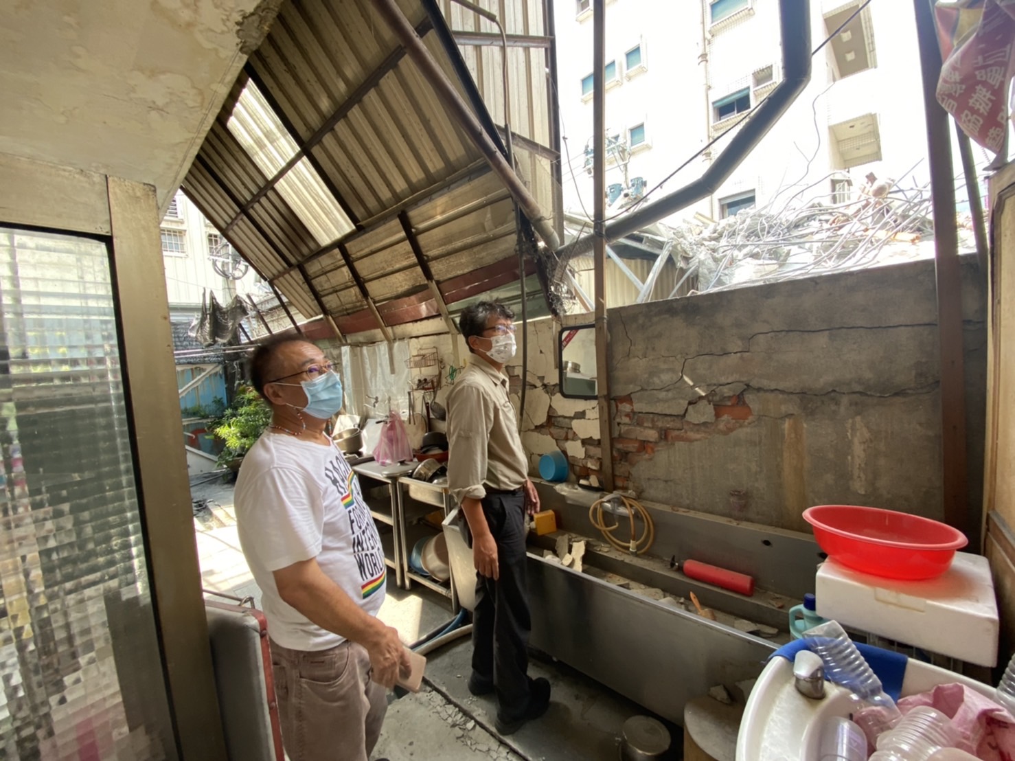 0918強震災後廳舍現勘4