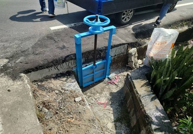 水閘裝好了2