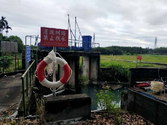 吉安大圳定點建置救生圈和繩索12處2