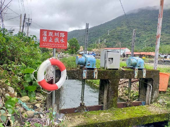 吉安大圳定點建置救生圈和繩索12處9