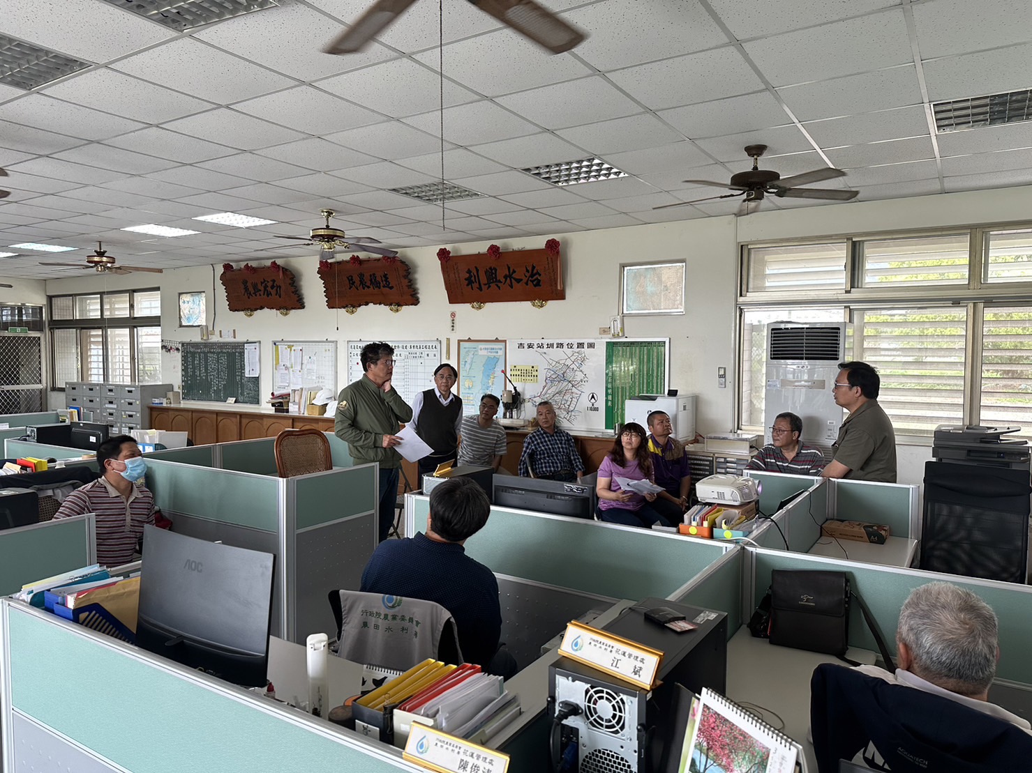 張處長視察吉安工作站圳路校正工作執行進度2