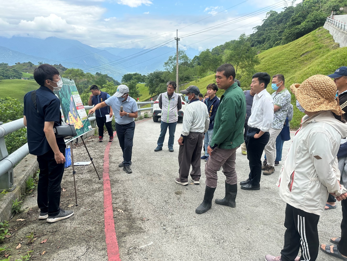 處長參加「六十石山供水改善工程(示範區)說明會」1